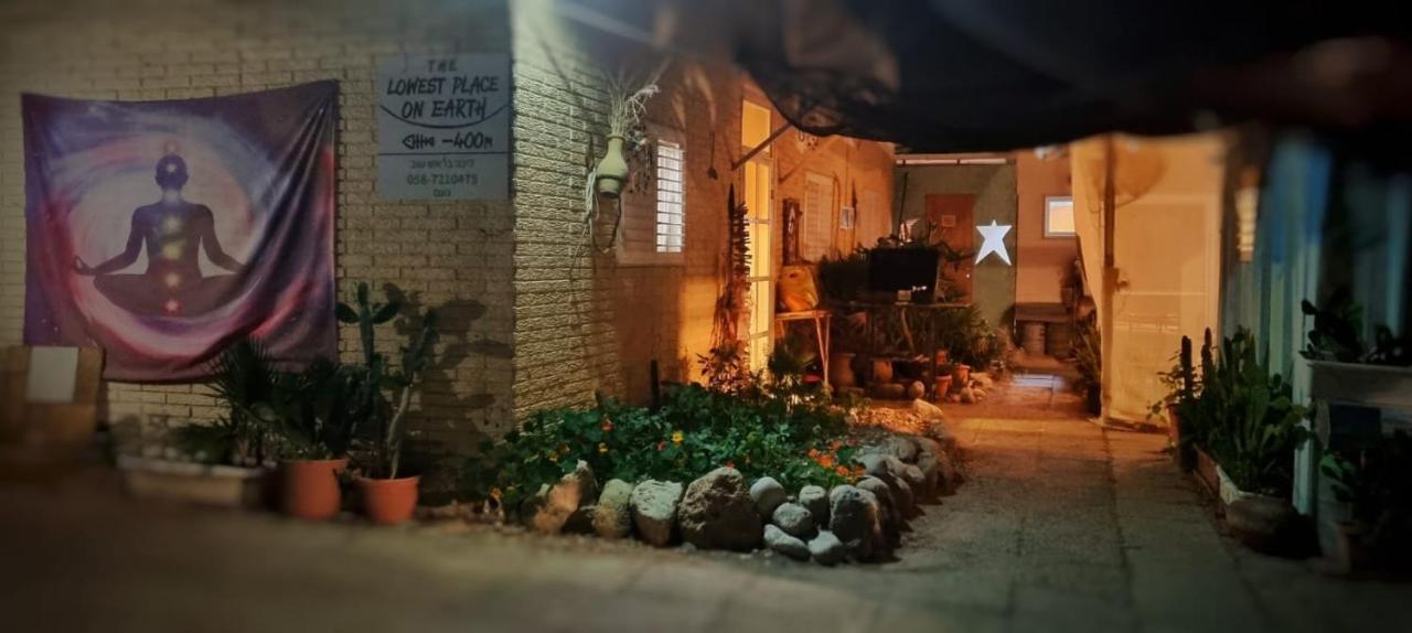 The Lowest Place On Earth B&B Neot HaKikar Bagian luar foto